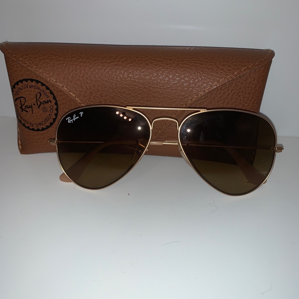 NEVER WORN aviator Ray Bans